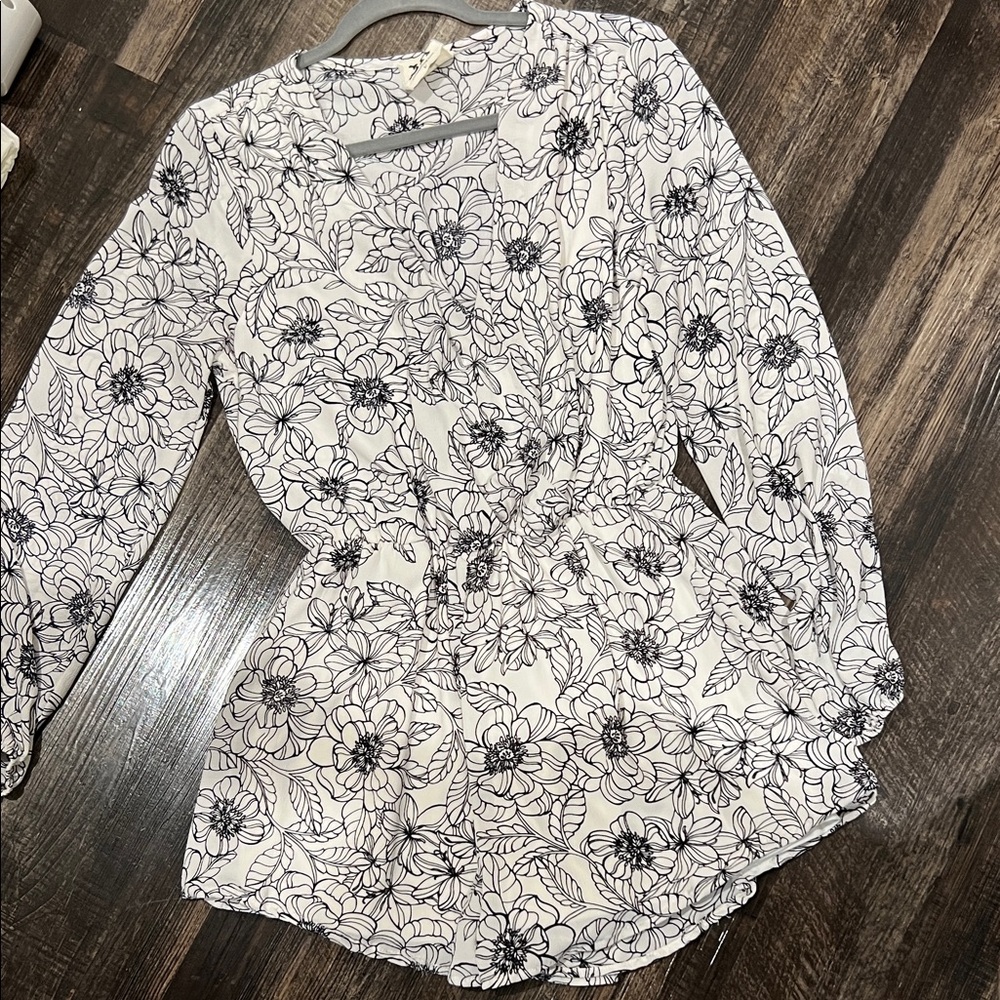 PPLA Black and White Floral Blouse